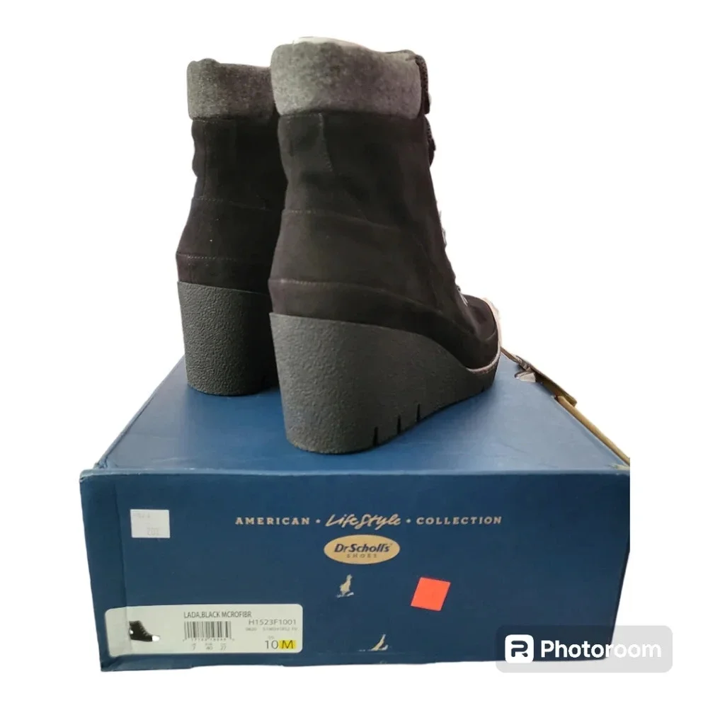 Dr Scholls Microfiber LADA black wedge boot‎